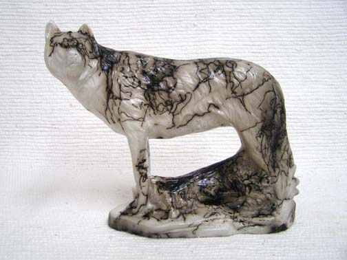 Ceramic Horsehair Lone Wolf